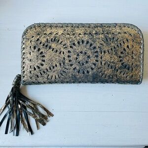 Elegant Cleobella Mexicana Zip Black and Gold Women's Wallet